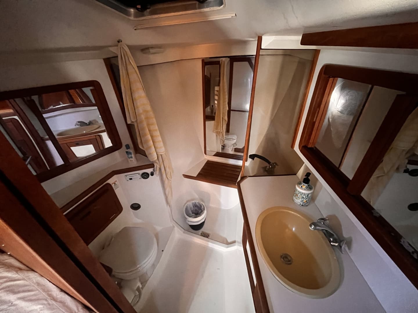 1990 Catalina 42