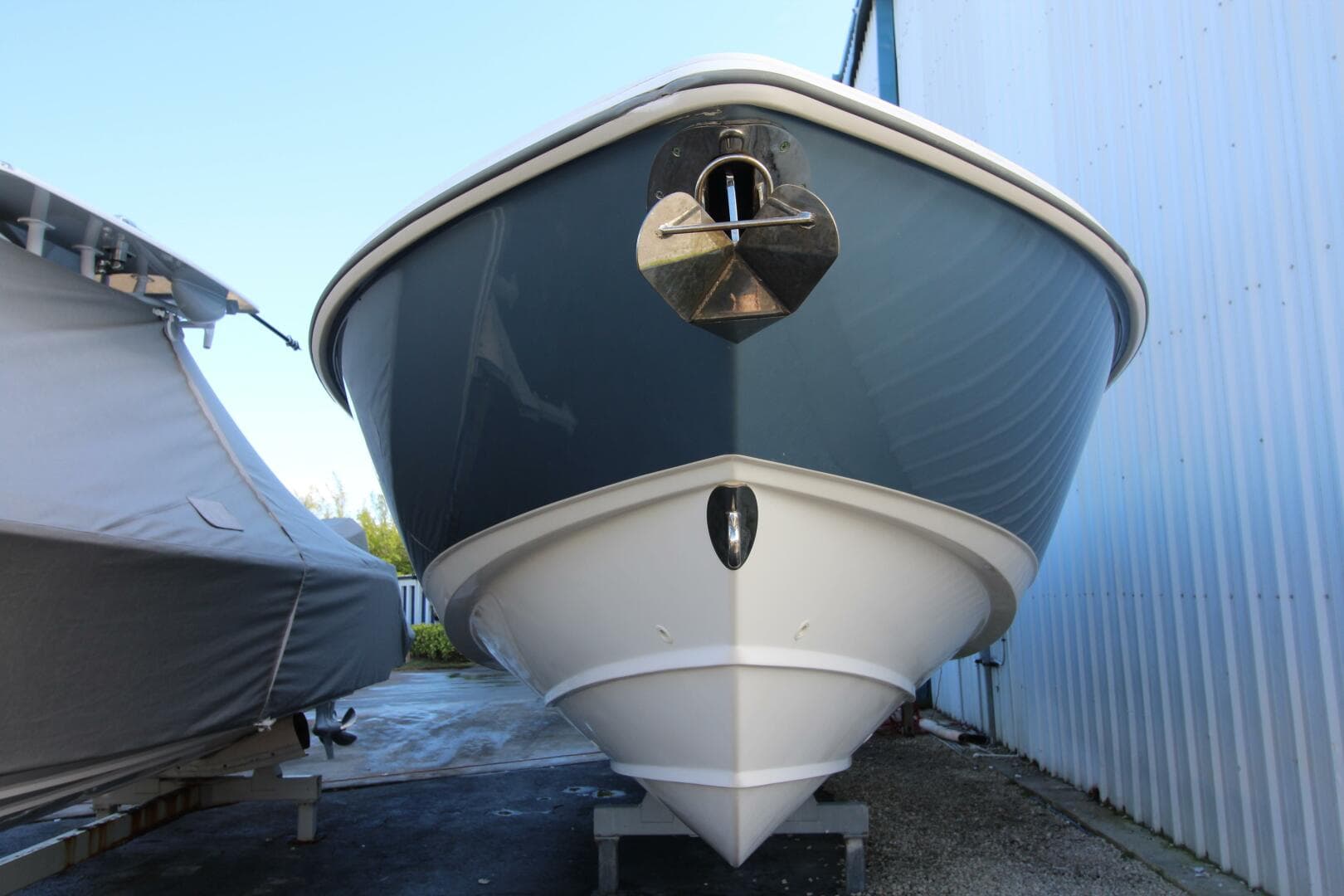 2015 Boston Whaler 320 Outrage