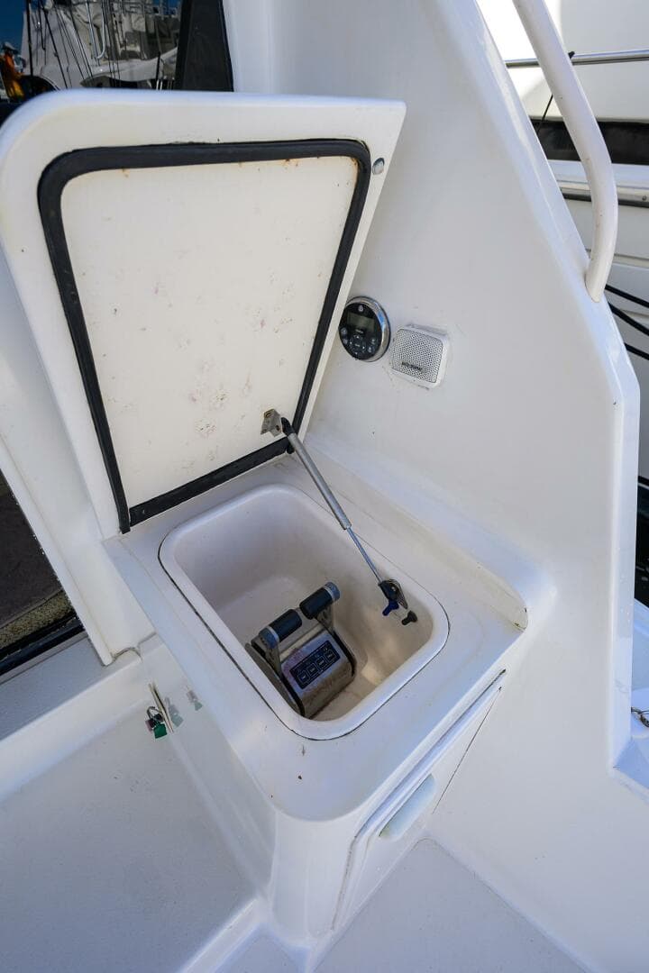 2001 Ocean Yachts Super Sport