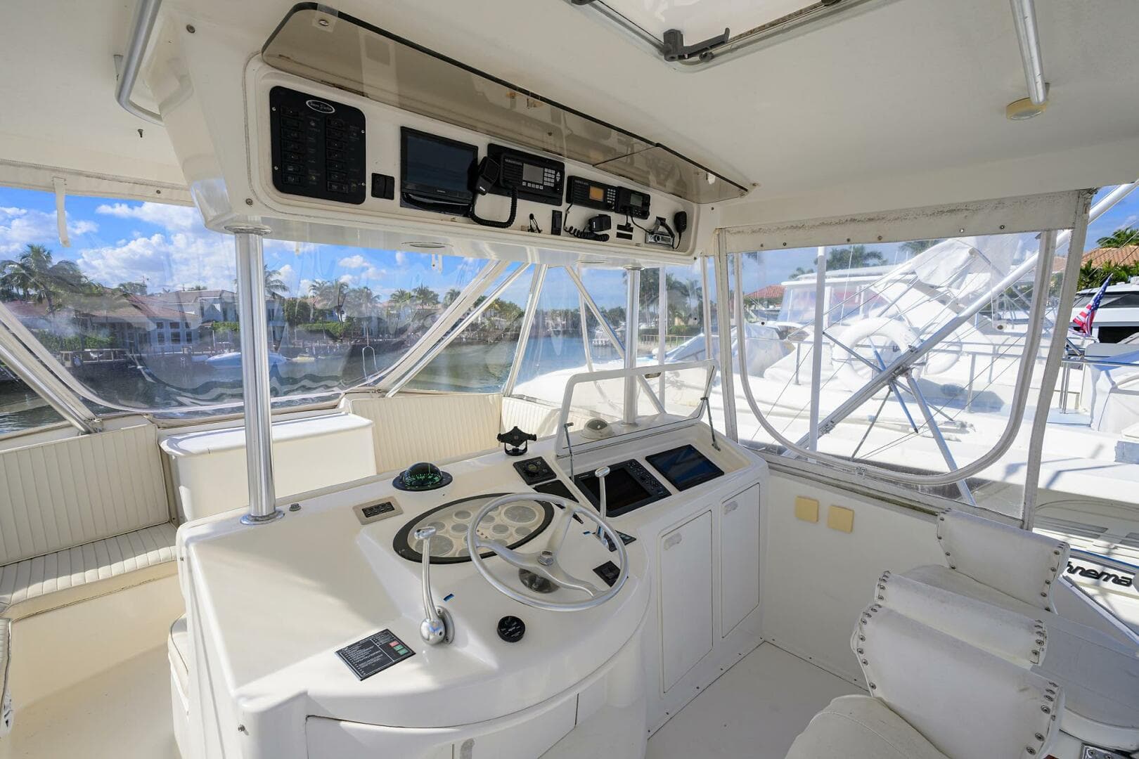 2001 Ocean Yachts Super Sport