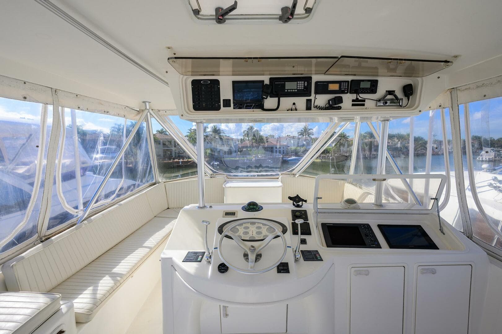 2001 Ocean Yachts Super Sport