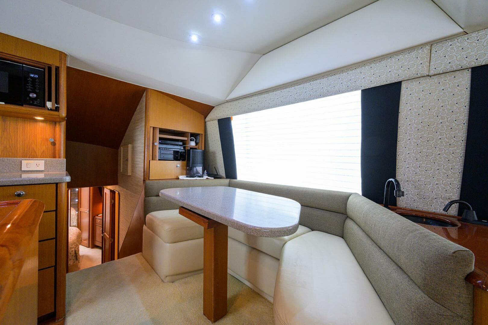 2001 Ocean Yachts Super Sport