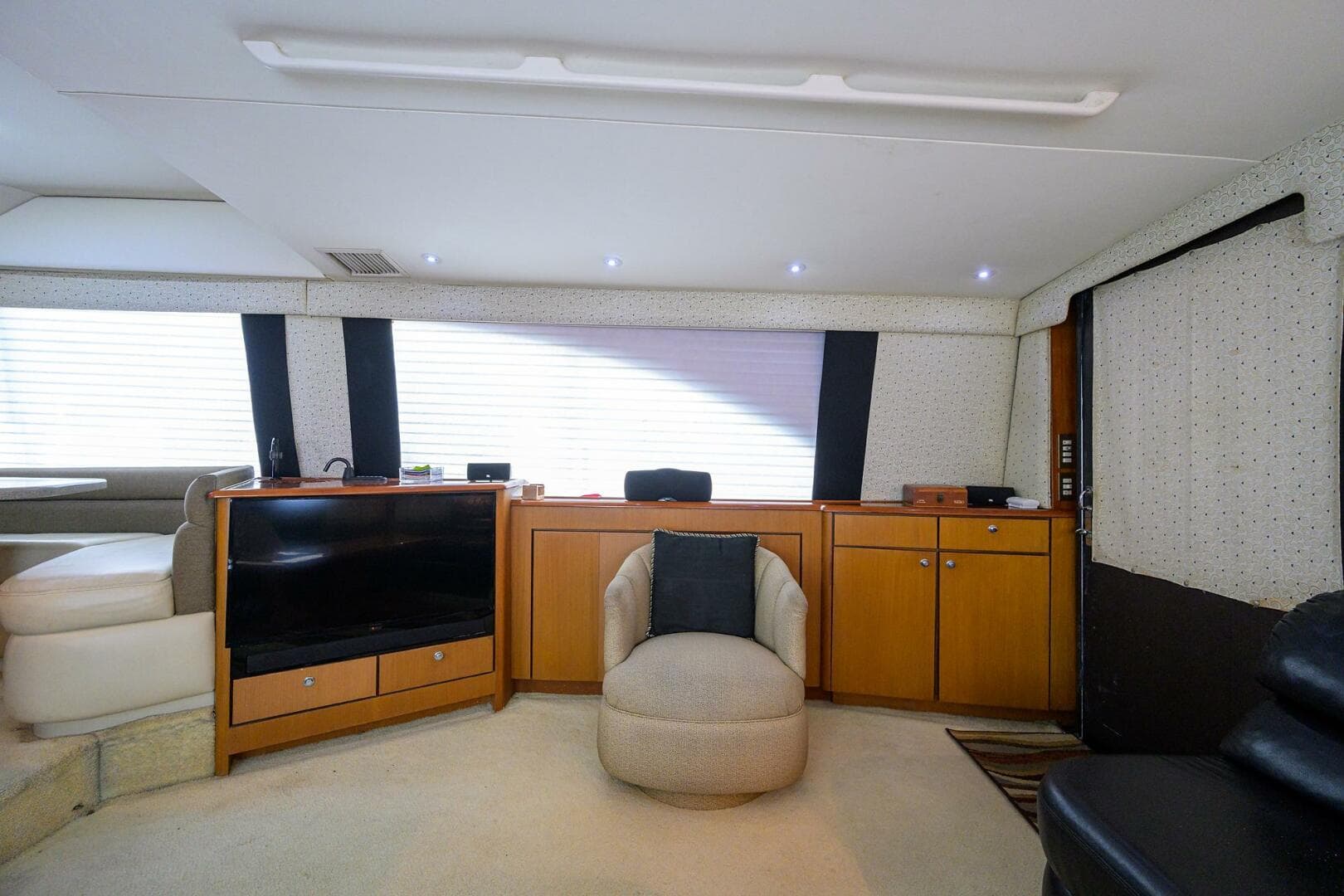 2001 Ocean Yachts Super Sport