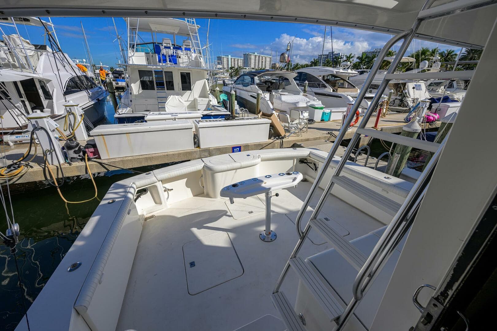 2001 Ocean Yachts Super Sport