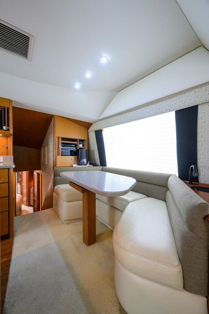 2001 Ocean Yachts Super Sport