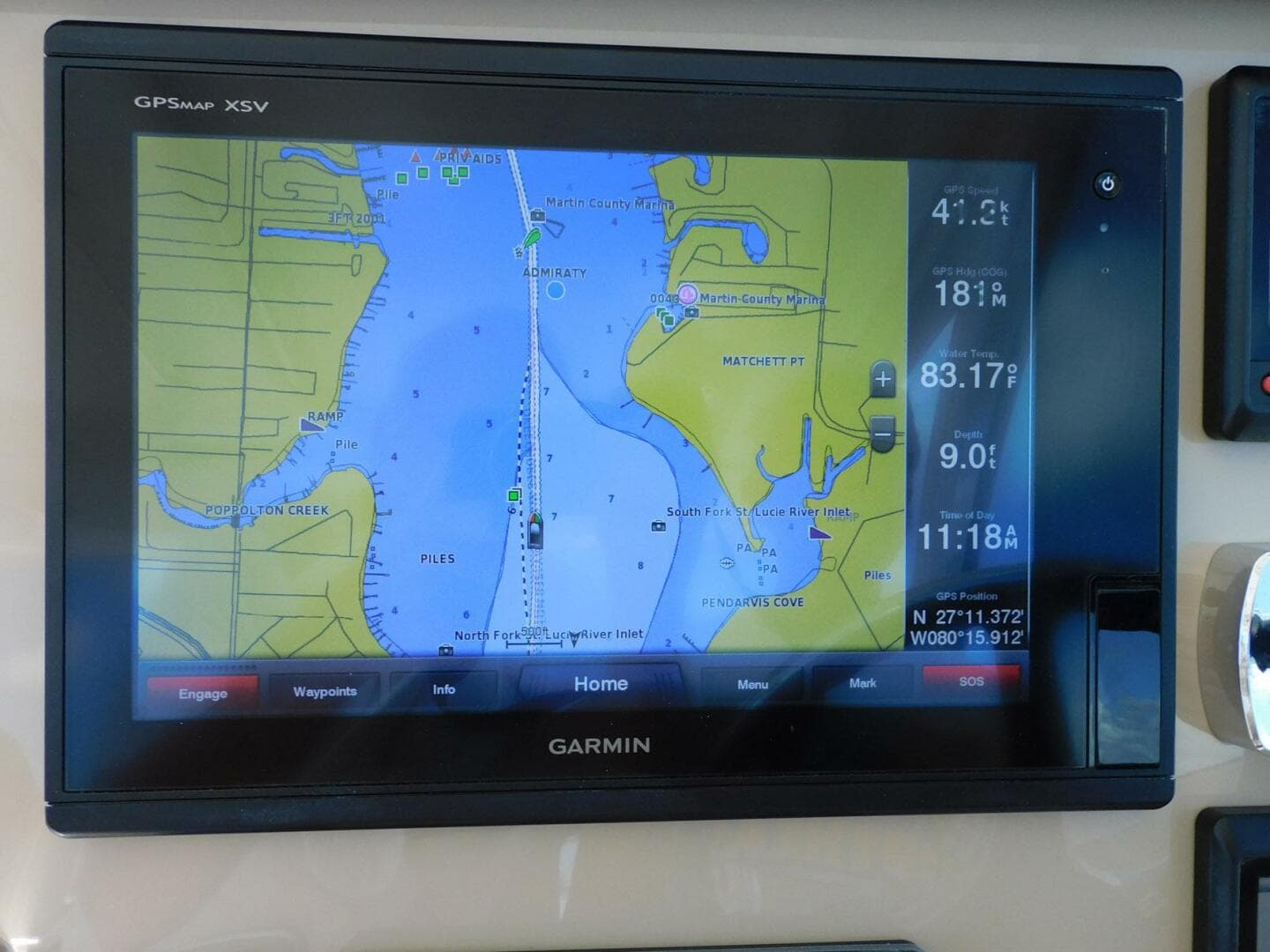 2016 Pursuit 325 Dual Console