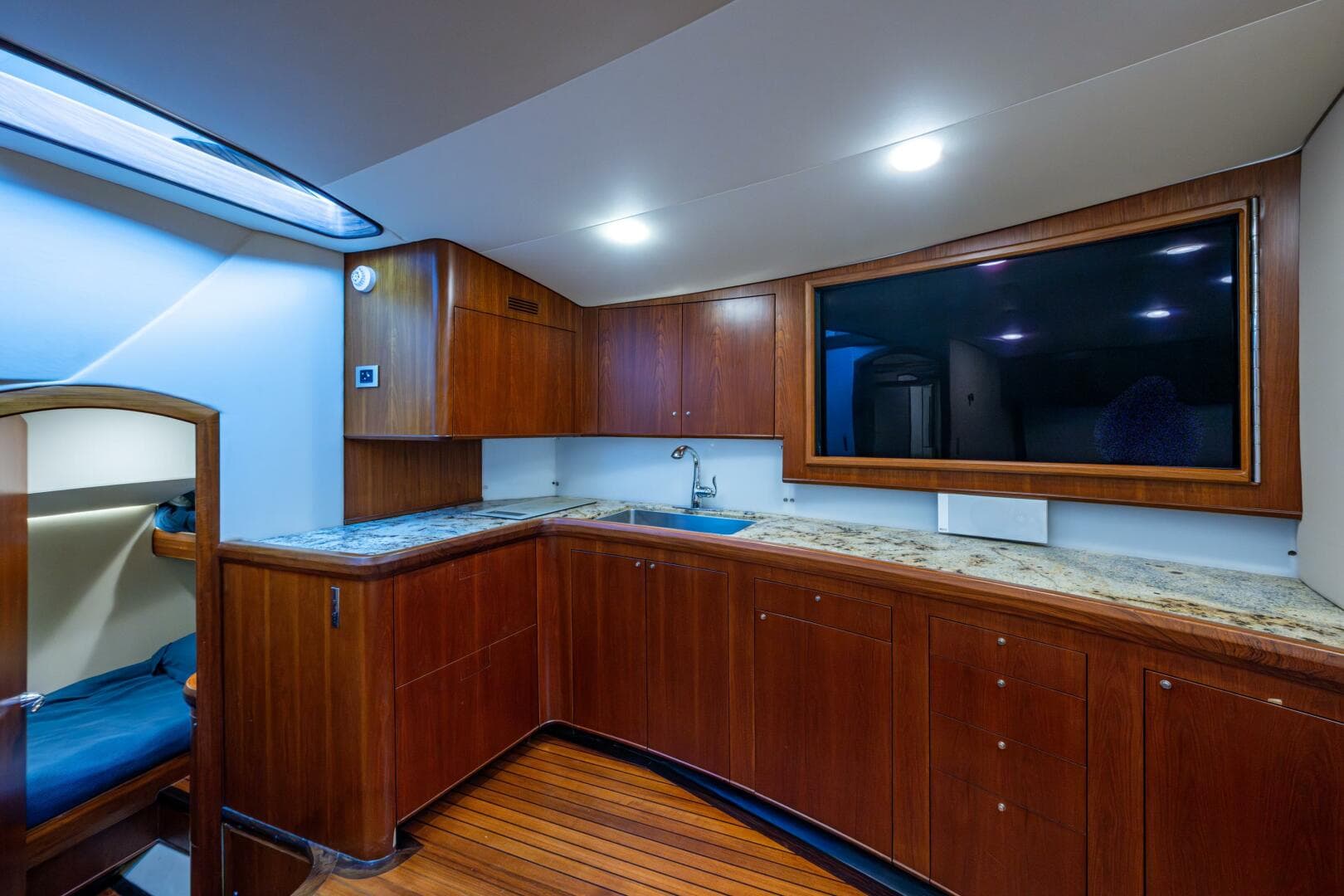 2017 Custom Carolina French Yachts Custom Express Sportfish