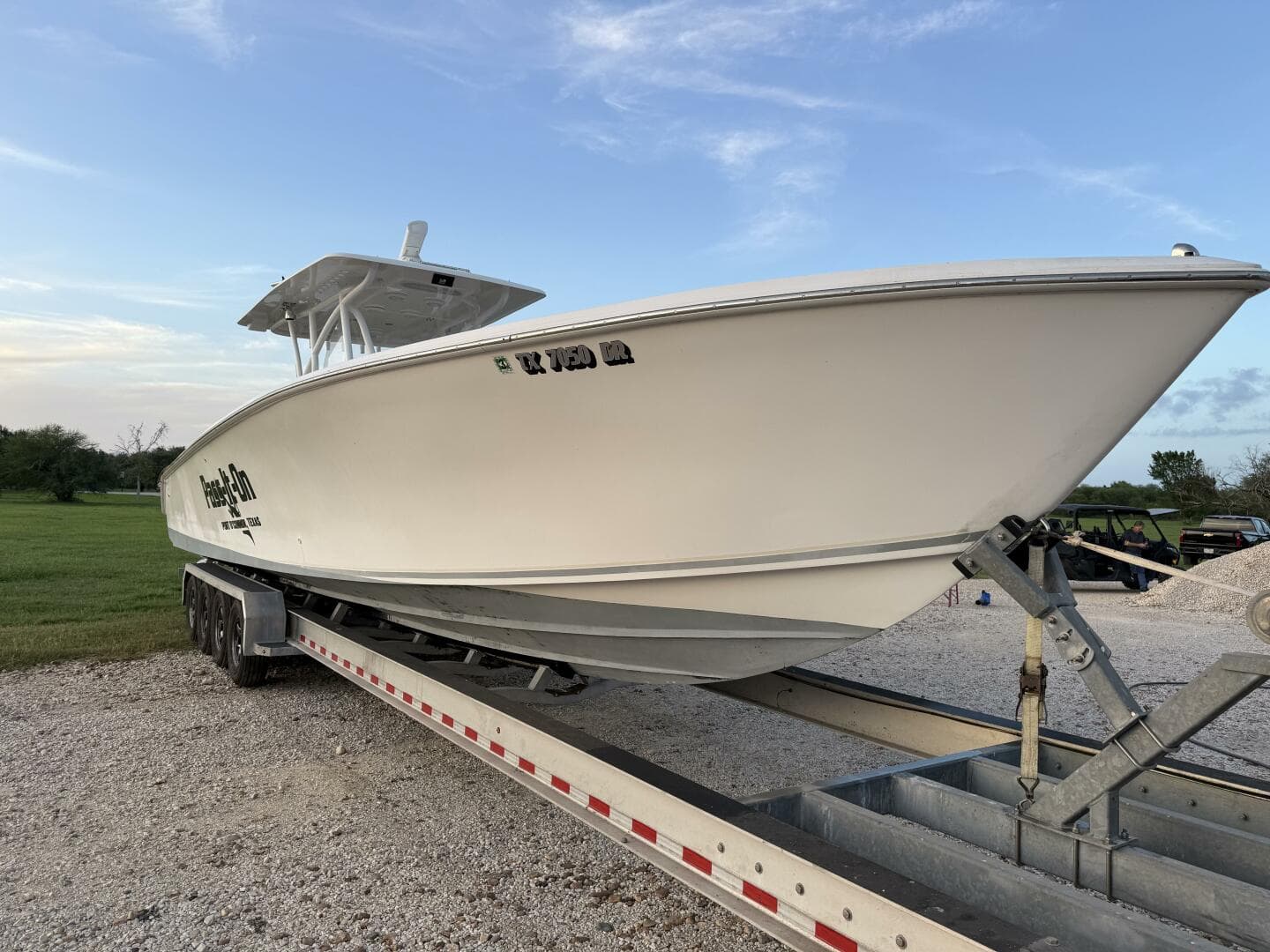 2014 Sea Hunter 40 Center Console
