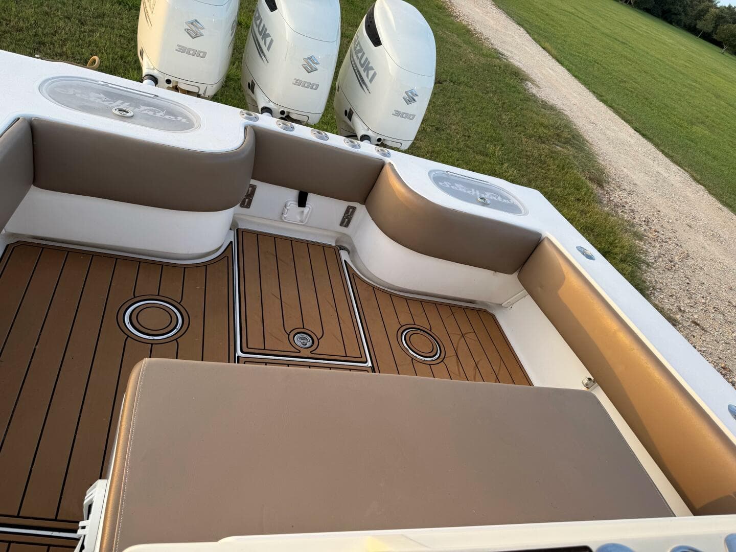 2014 Sea Hunter 40 Center Console