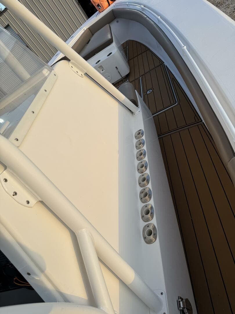 2014 Sea Hunter 40 Center Console