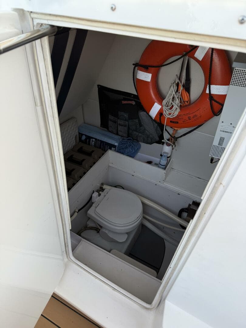 2014 Sea Hunter 40 Center Console