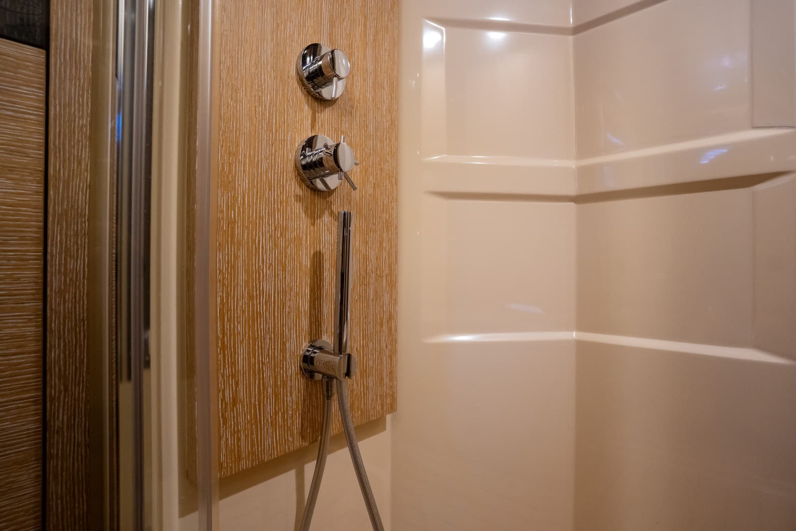 2014 Azimut AZ64 FLY