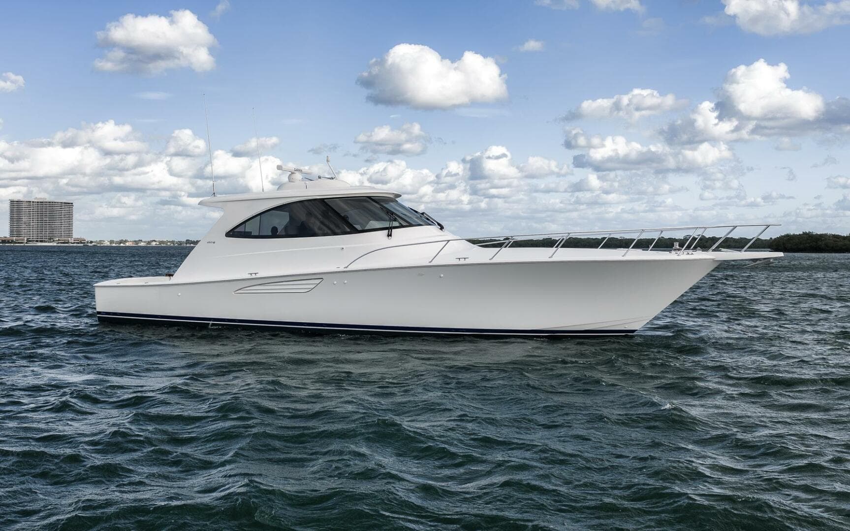2015 Viking 52 Sport Coupe