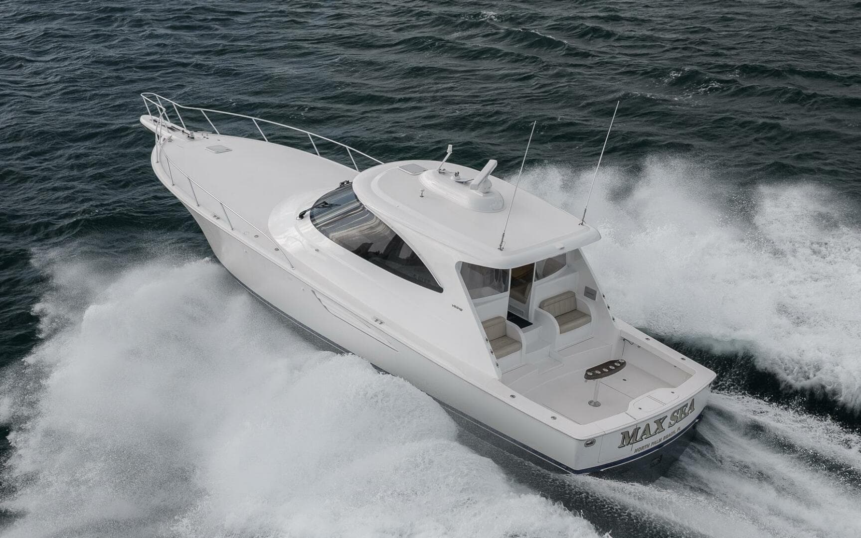 2015 Viking 52 Sport Coupe
