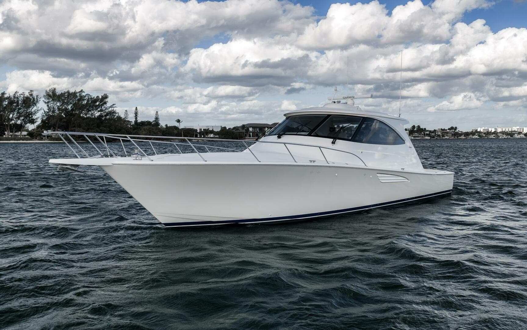 2015 Viking 52 Sport Coupe