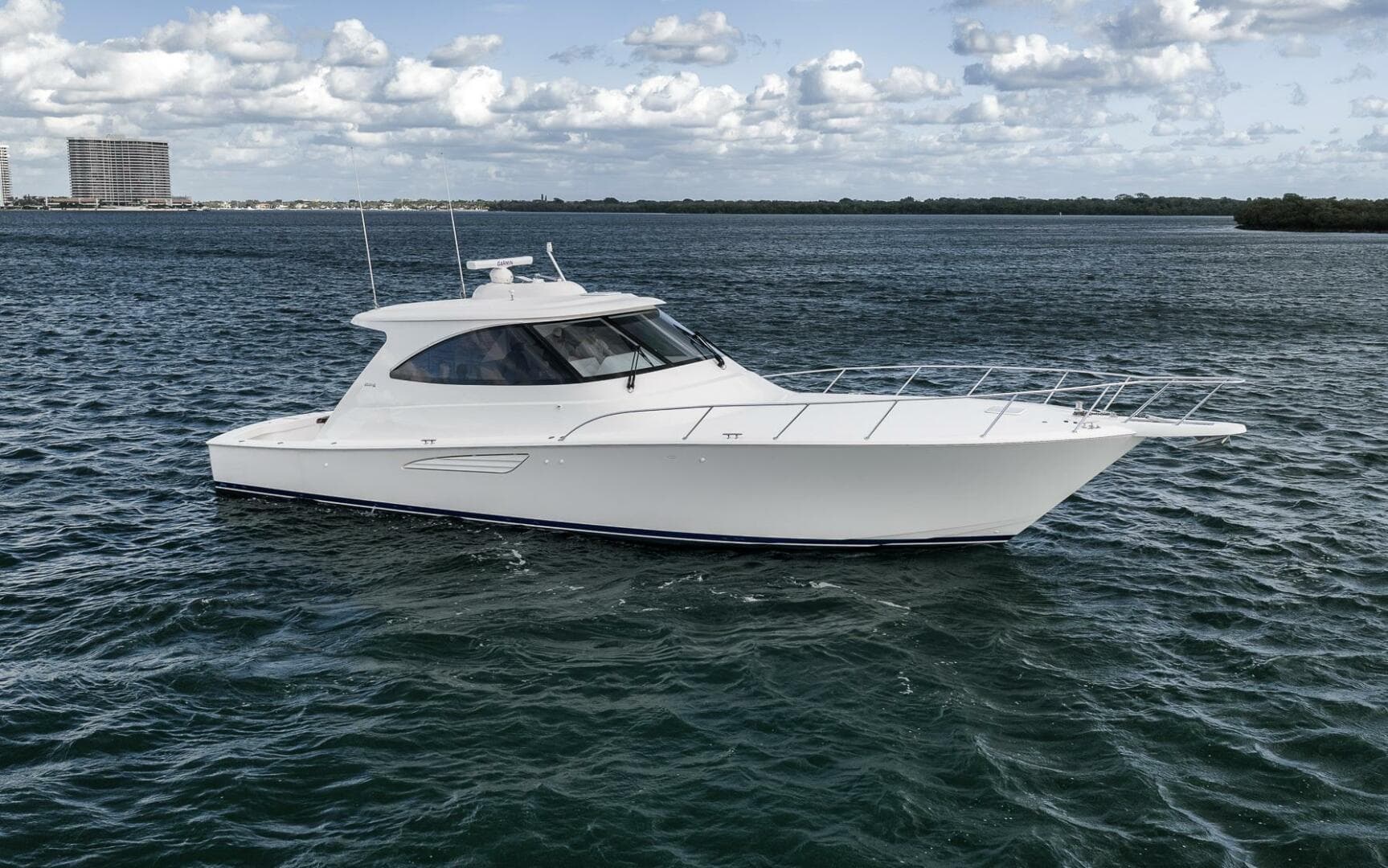 2015 Viking 52 Sport Coupe