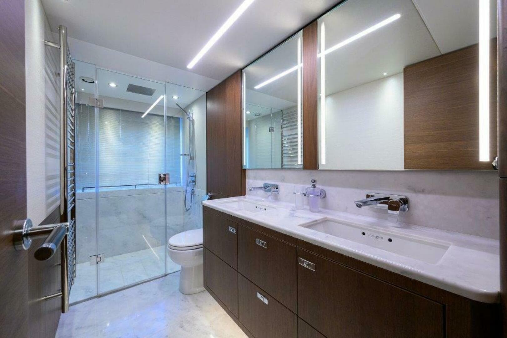 Princess Y78 - Master Stateroom Ensuite Head