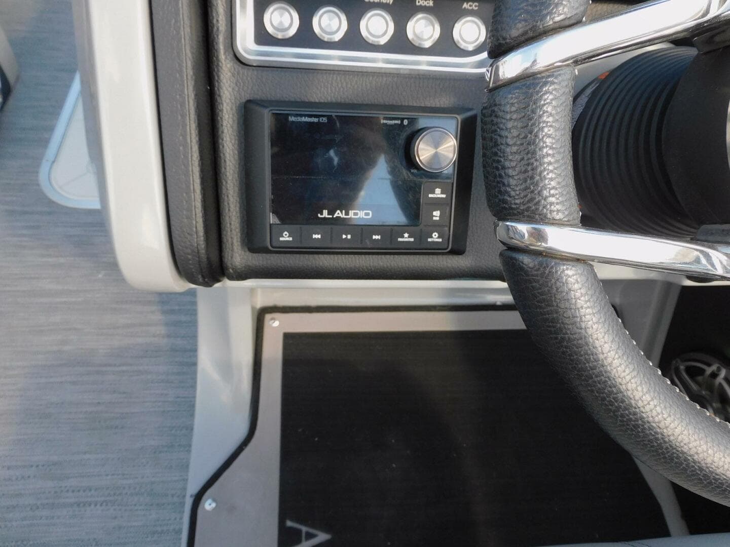 2023 Aqua Patio 275 CBE