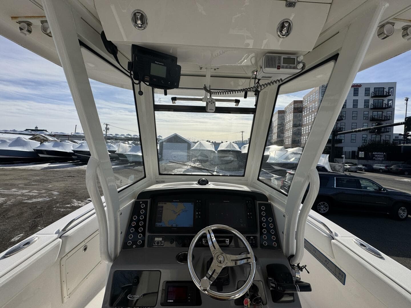2020 Robalo R272