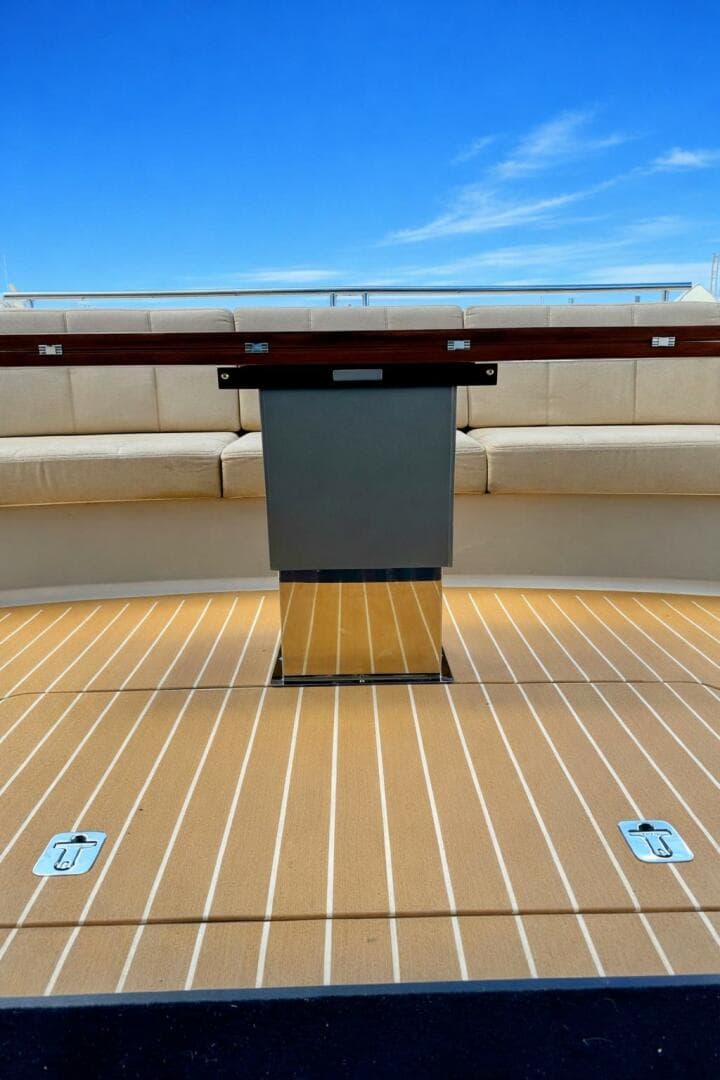 2014 Tiara Yachts 50 Coupe