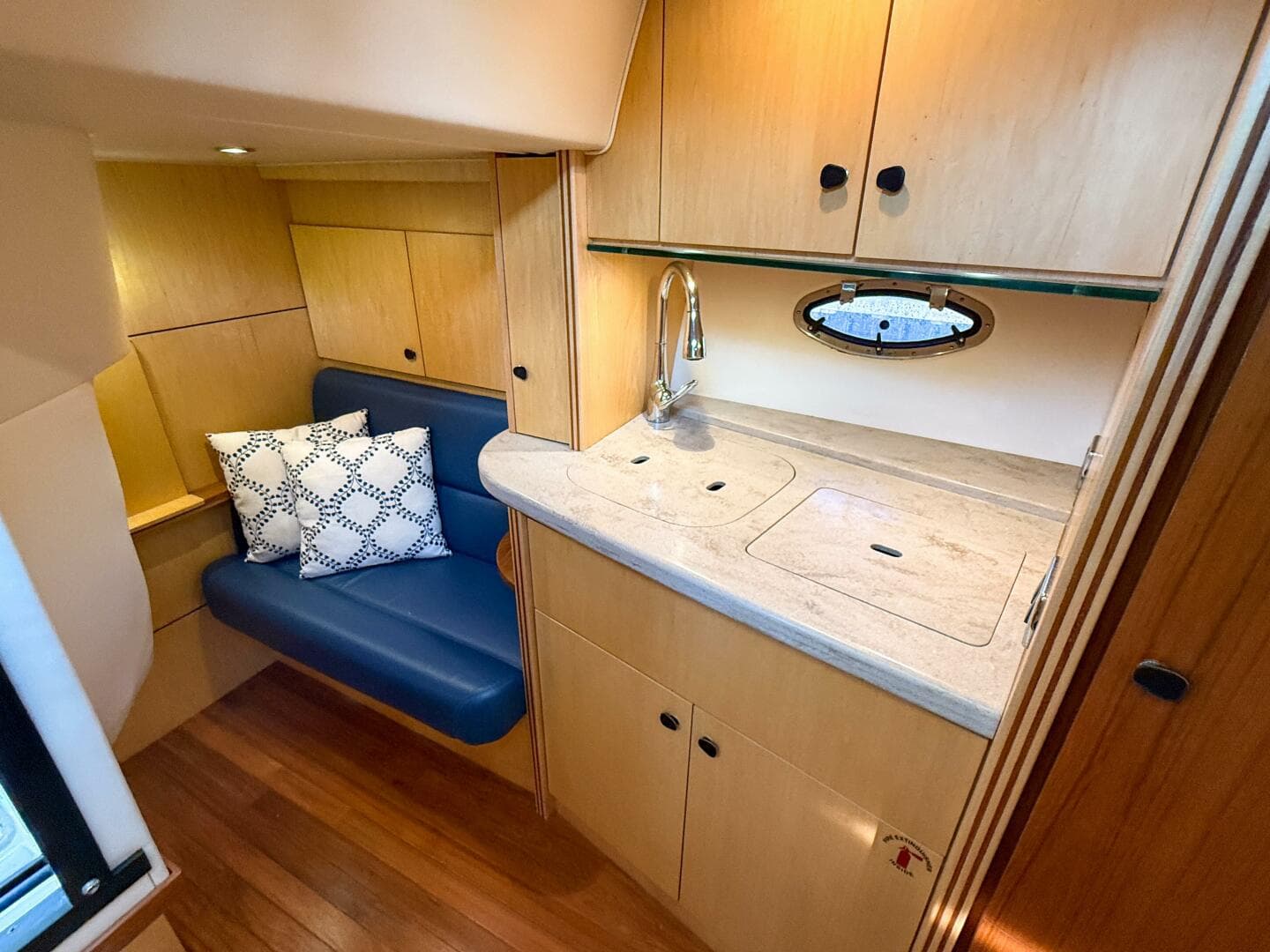 2013 Tiara Yachts 3600 Coronet