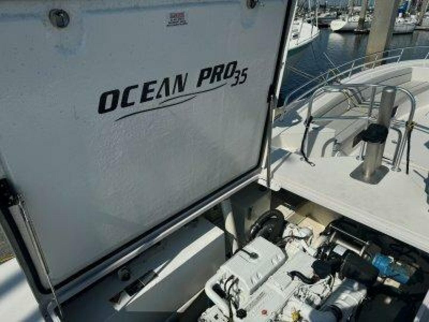 2019 OceanPro 35