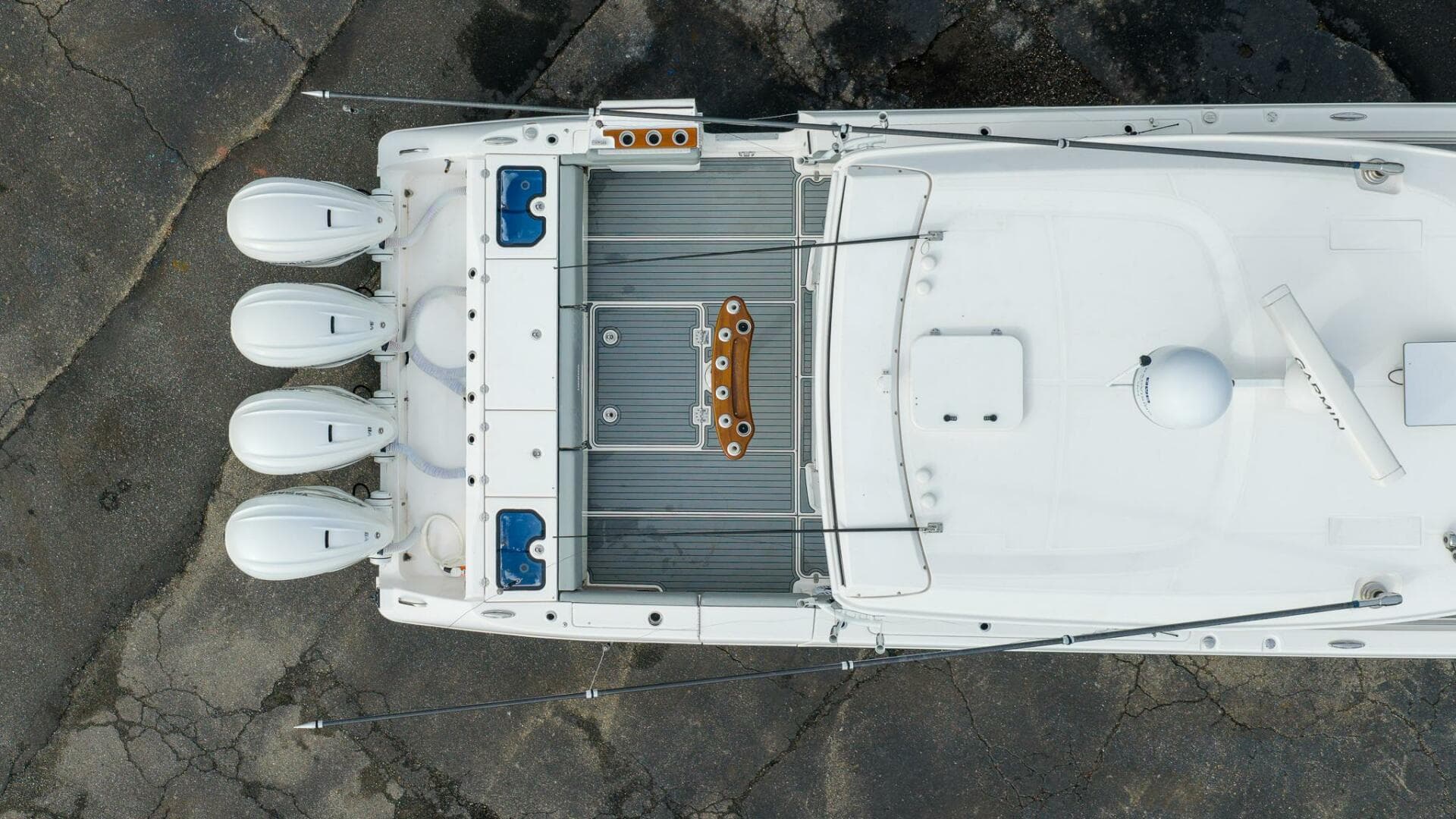 2023 Everglades 455 Center Console