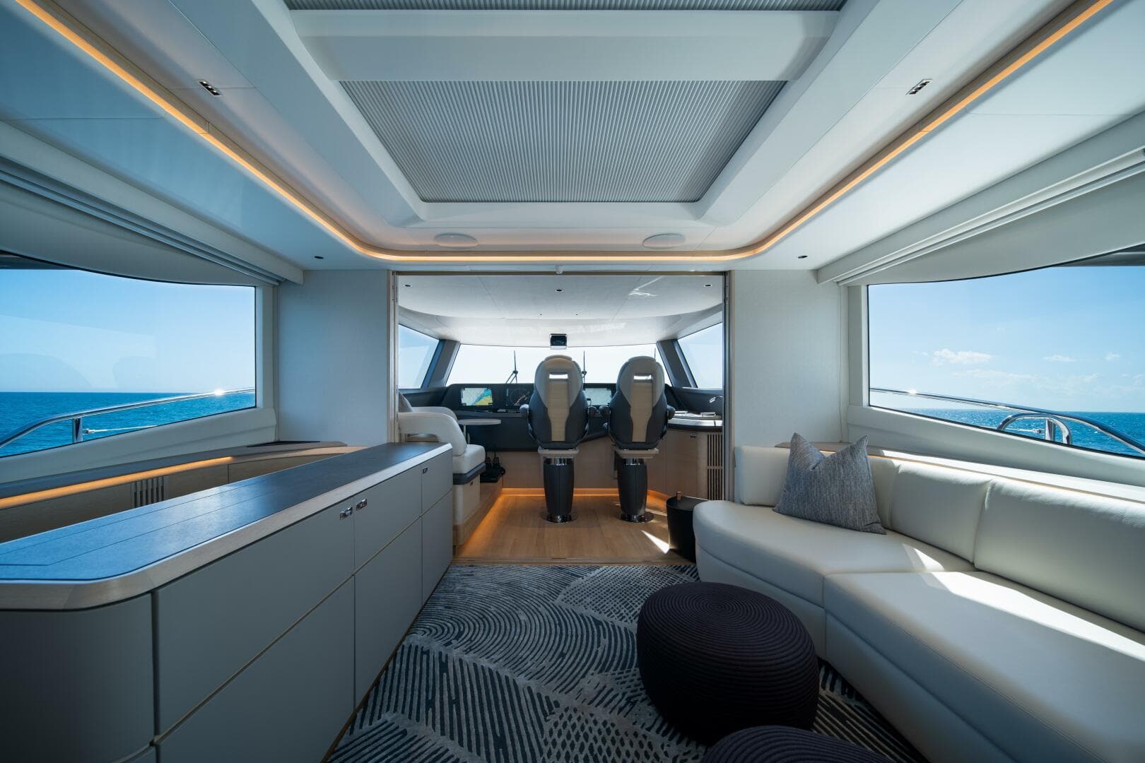 Princess 80 -Maravi Helm