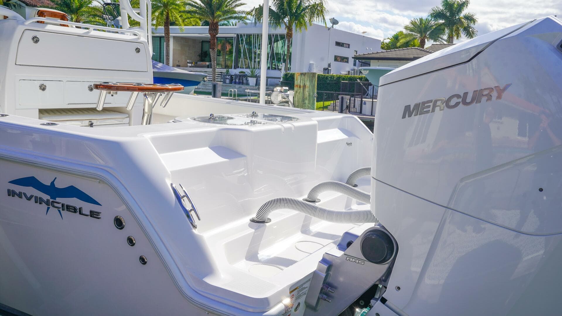 2024 Invincible 43 Open