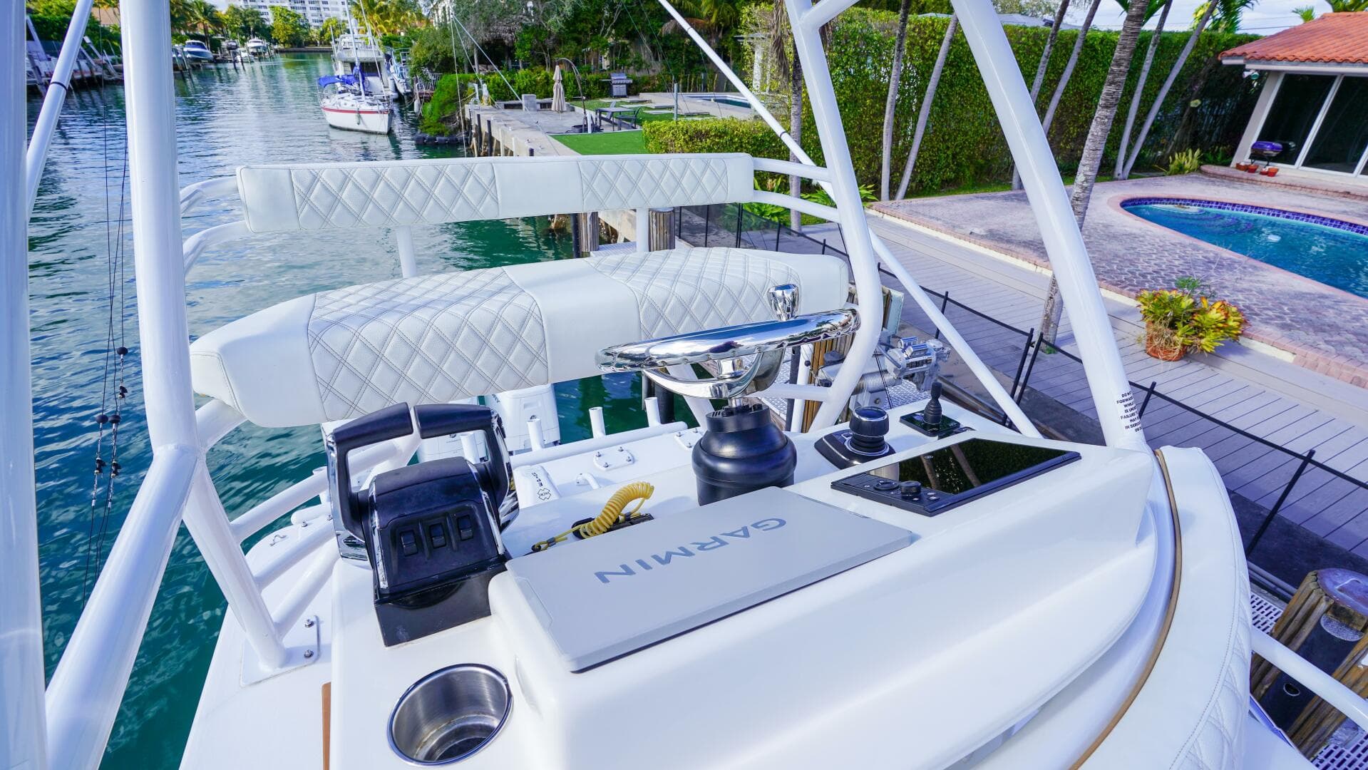 2024 Invincible 43 Open