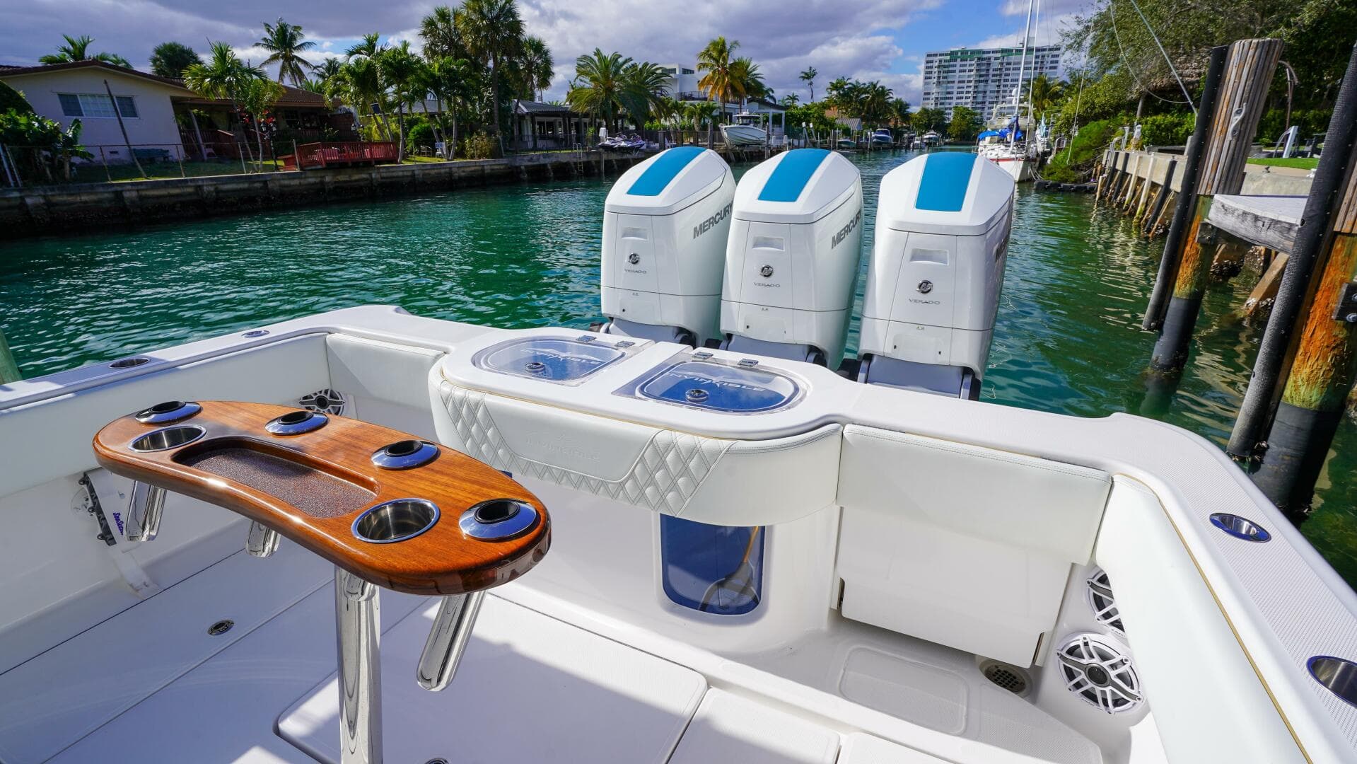 2024 Invincible 43 Open