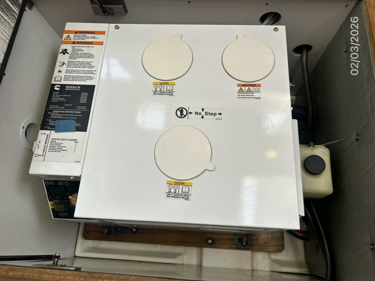 54' Jeanneau generator