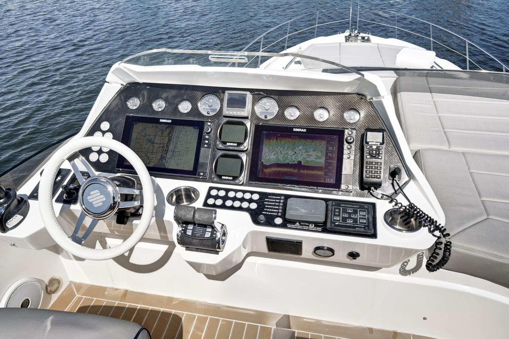 2017 Sunseeker 68 Sport Yacht