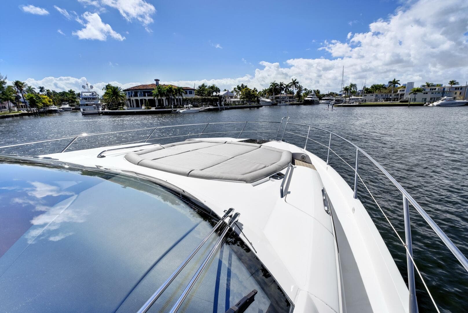 2017 Sunseeker 68 Sport Yacht