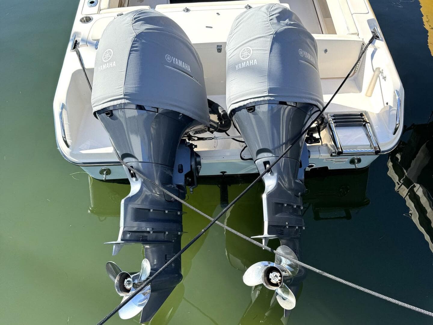 2017 Grady-White Fisherman 257