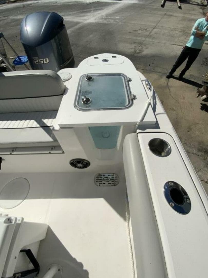 2022 Sea Fox 228 Commander