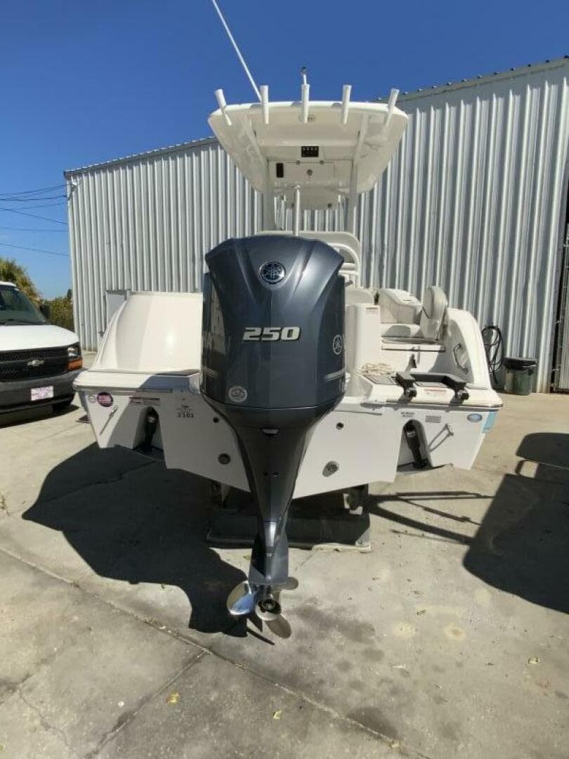 2022 Sea Fox 228 Commander