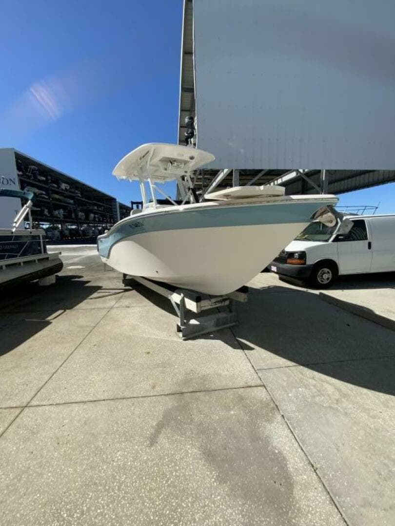 2022 Sea Fox 228 Commander