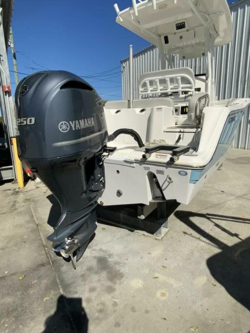 2022 Sea Fox 228 Commander