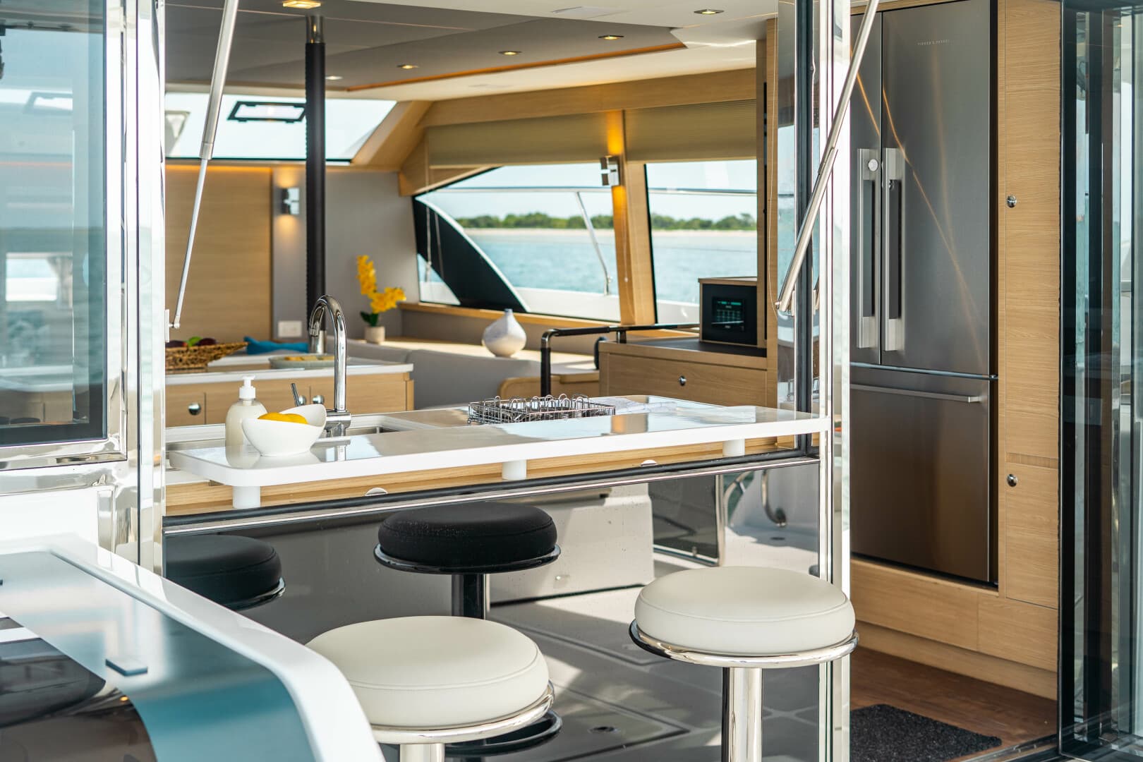 2024 Aquila 54 Yacht