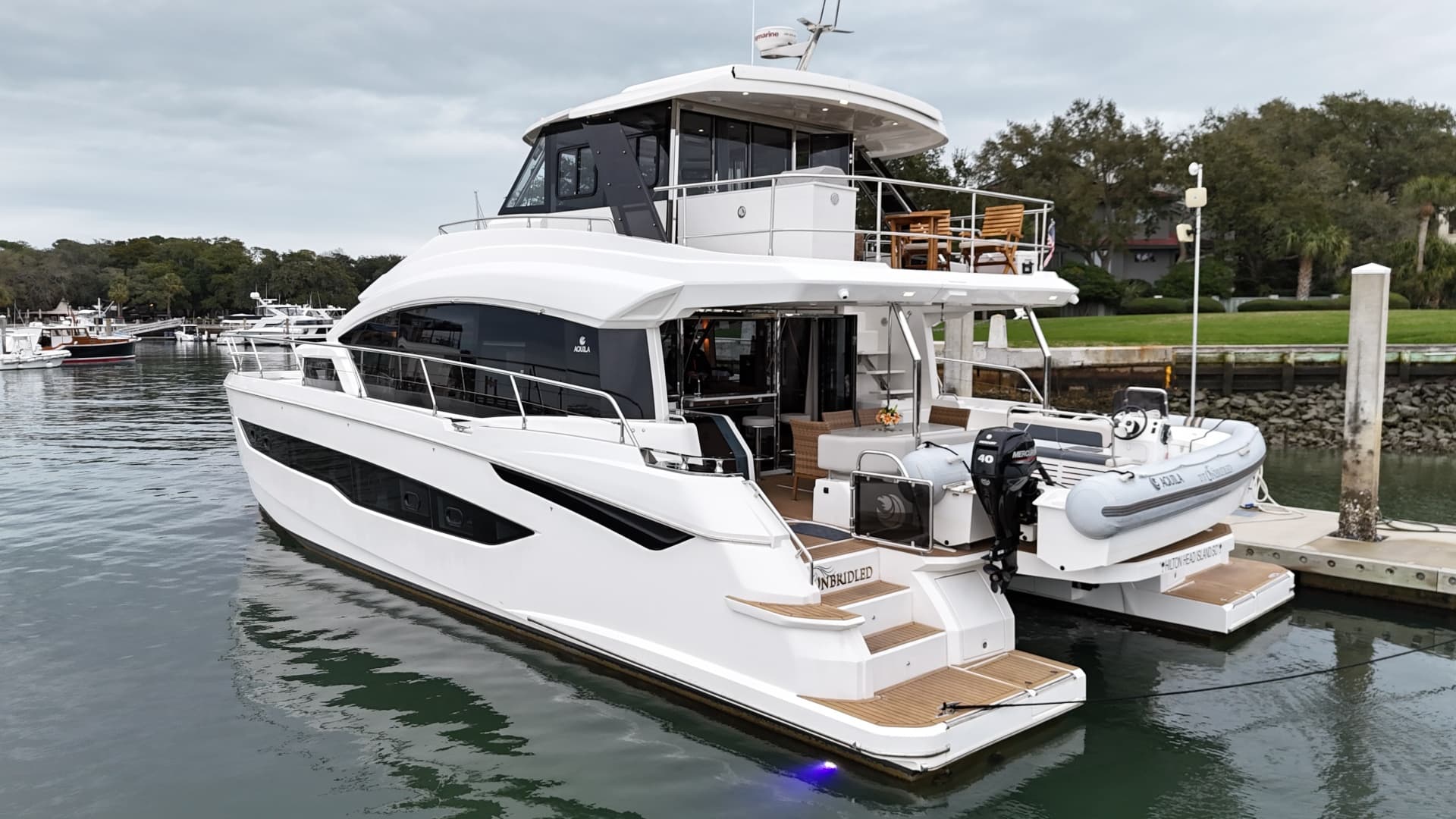 2024 Aquila 54 Yacht