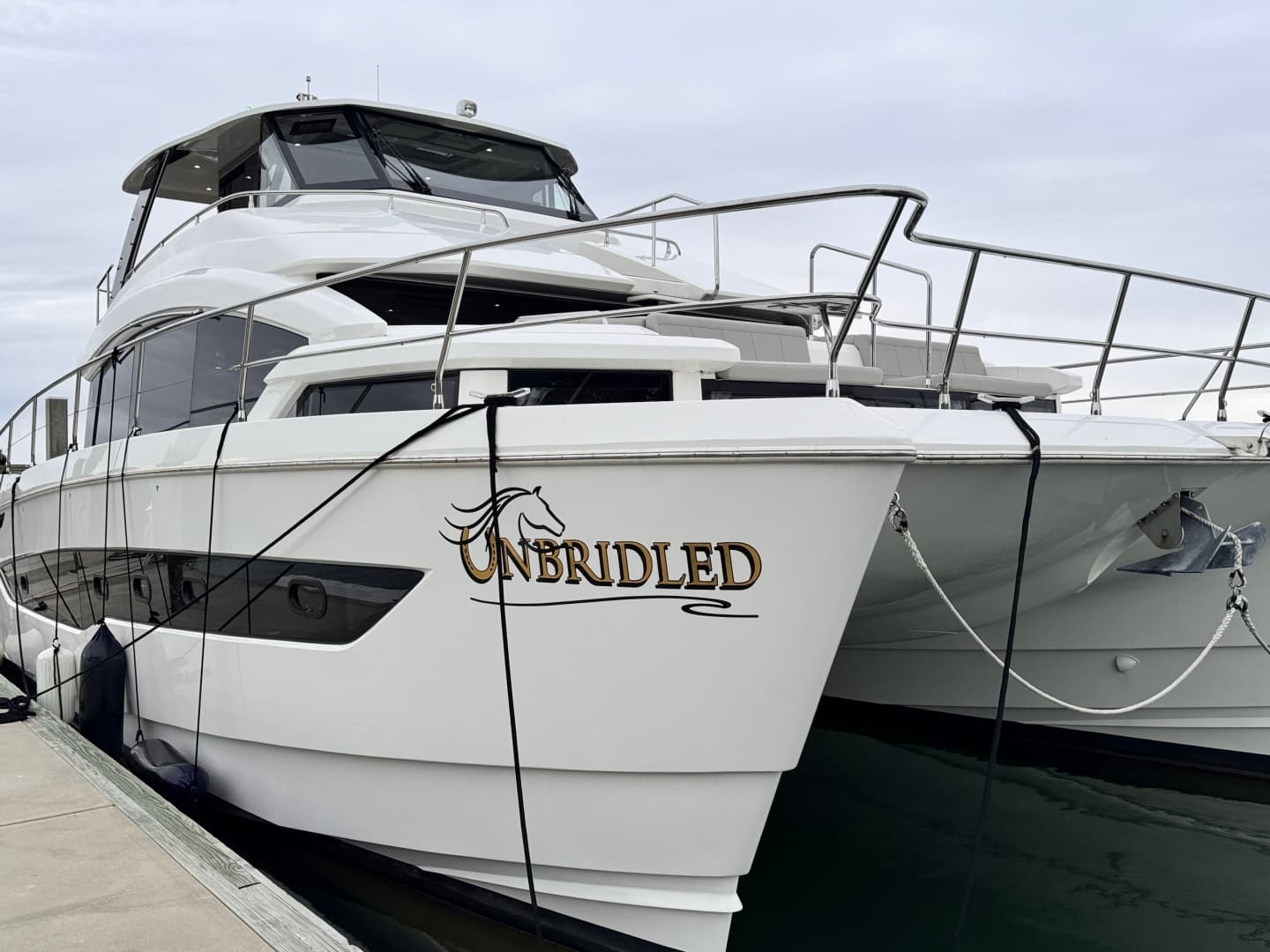 2024 Aquila 54 Yacht