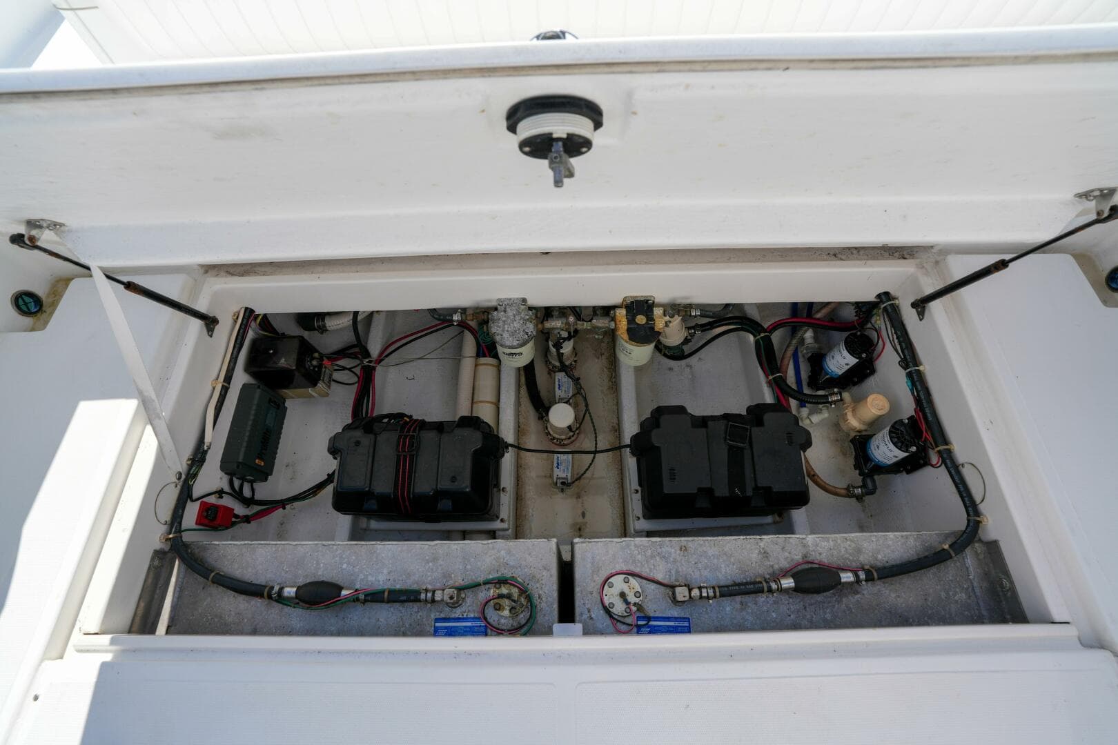 2002 Stamas 270 Tarpon