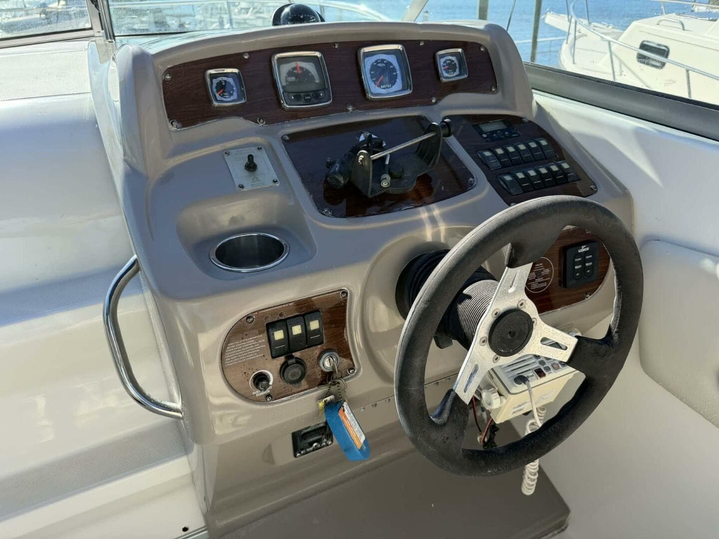 2008 Chaparral 250 Signature