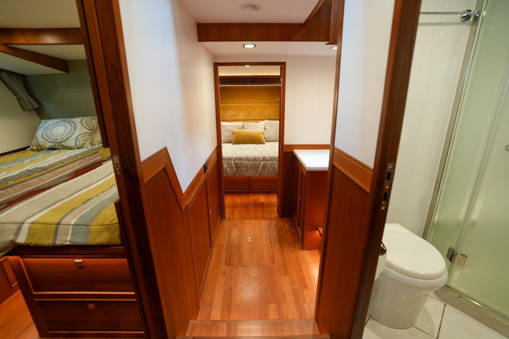 2022 Marlow Explorer 62E-CB