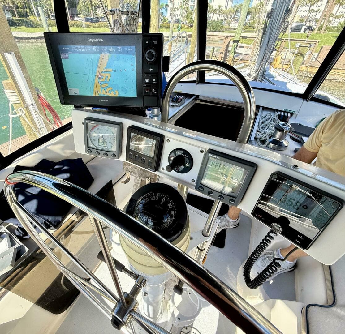 1991 Hunter Passage 42