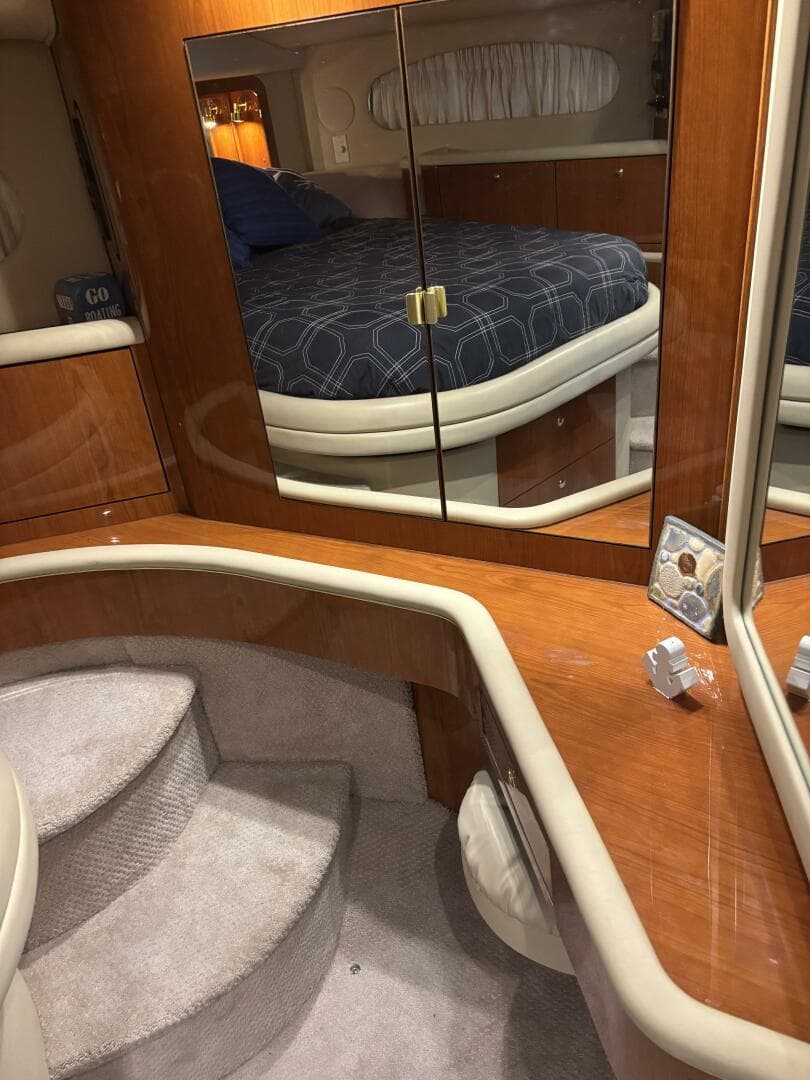 2000 Sea Ray 420 Aft Cabin