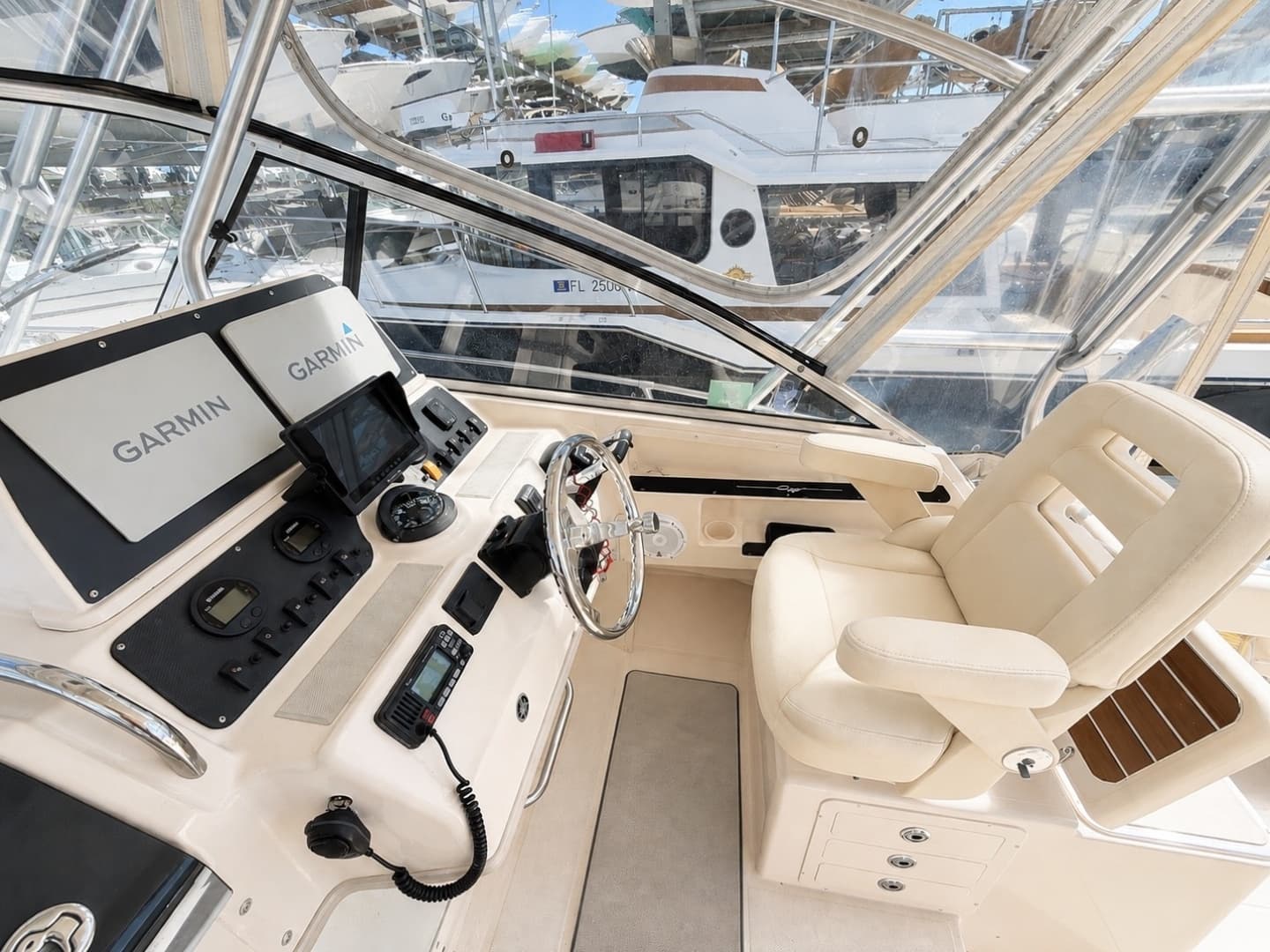 2007 Grady-White Marlin 300