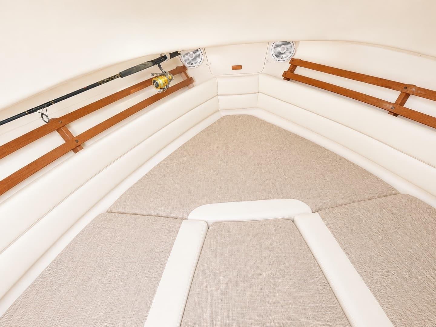 2007 Grady-White Marlin 300