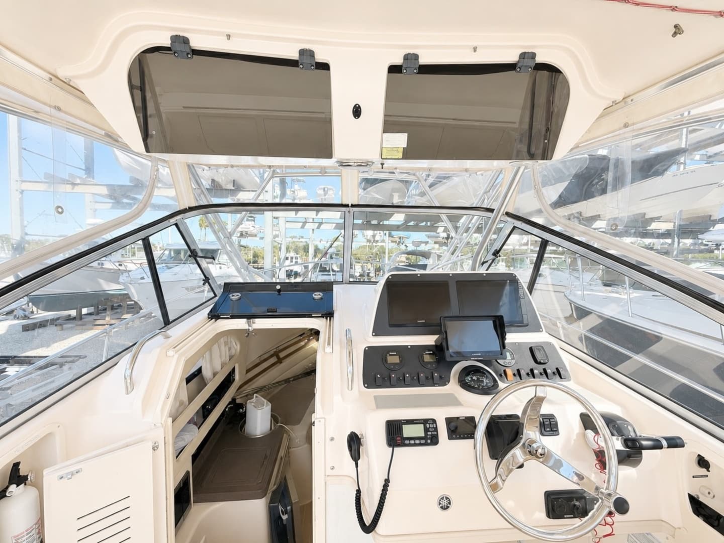 2007 Grady-White Marlin 300